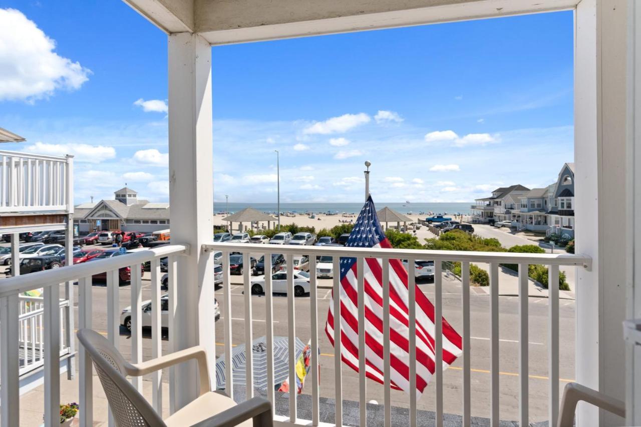 Water Views - Private Balcony - The Americana Hampton Esterno foto