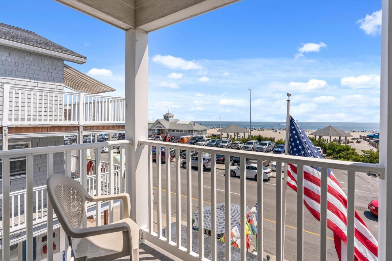 Water Views - Private Balcony - The Americana Hampton Esterno foto
